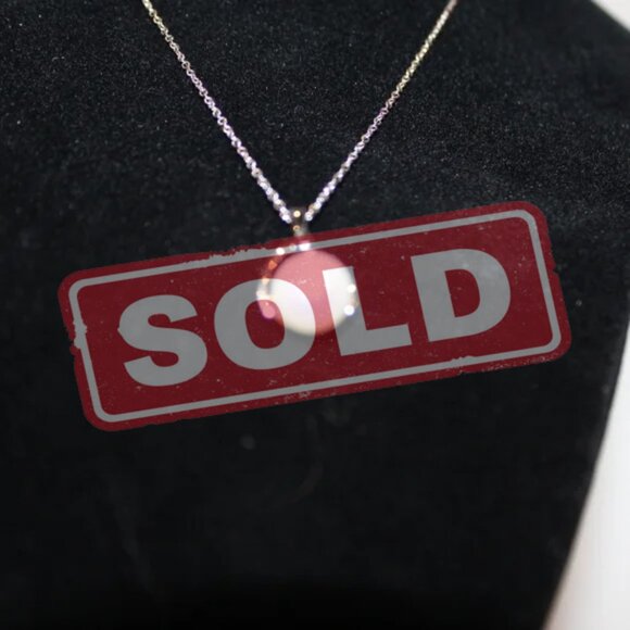 New, beautiful silver necklace with a pearl - Picture 1 of 4